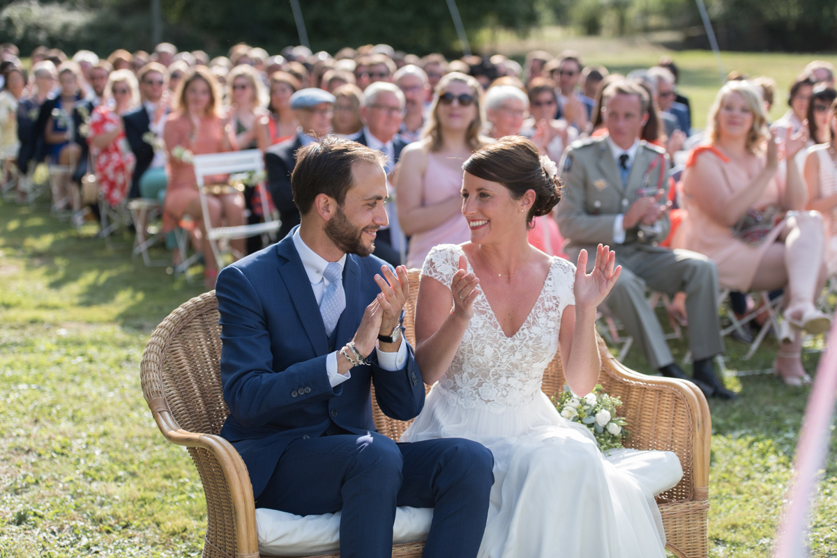 Photographe mariage beaujolais ceremonie engagement