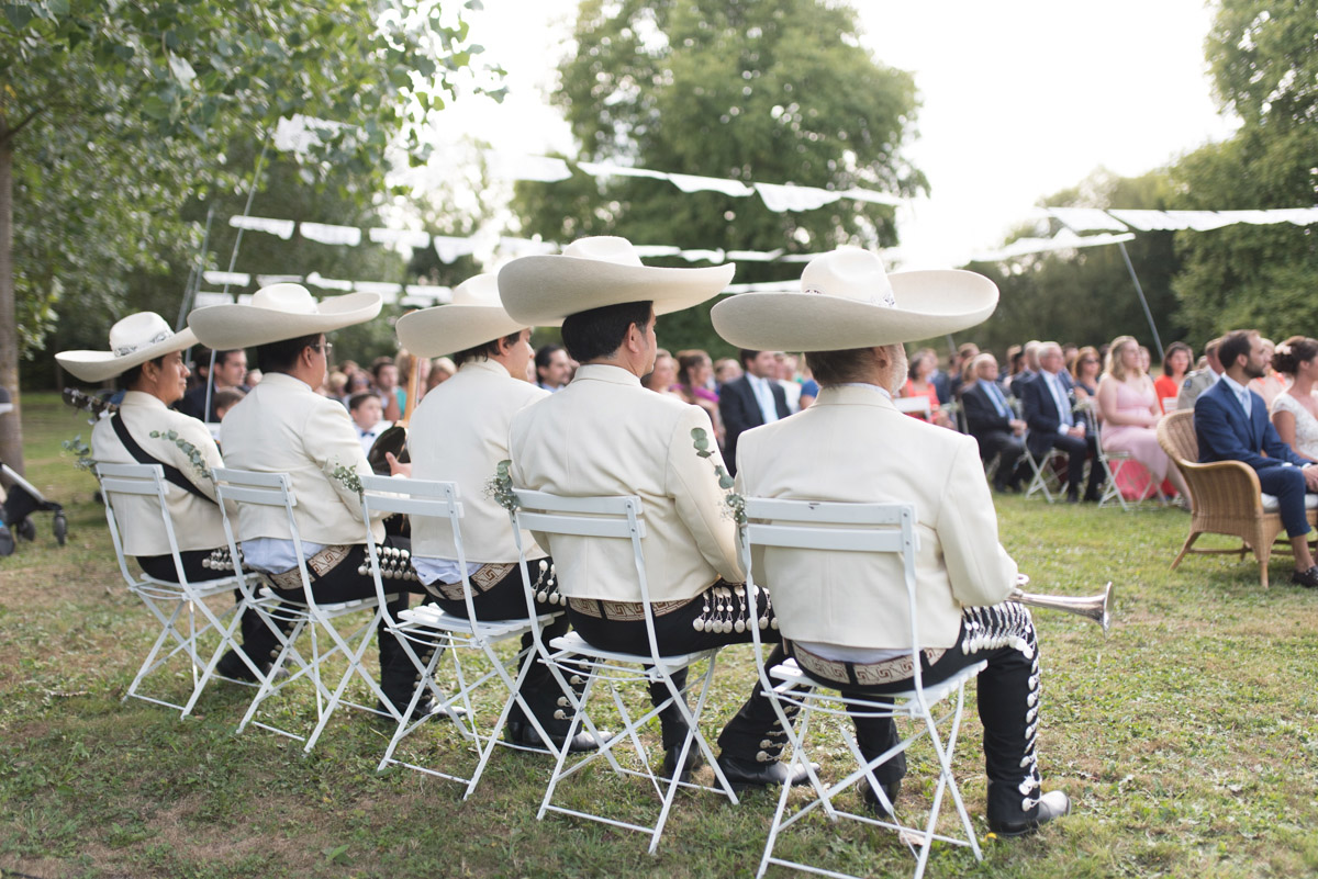 Photographe mariage beaujolais ceremonie laique